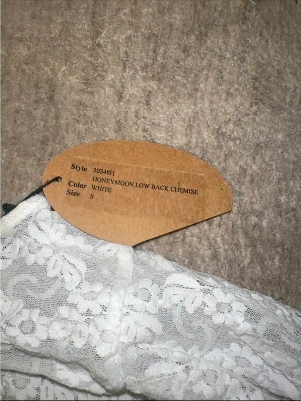 Only Hearts NWT Heart Lace Low Back Chemise - Picture 7 of 8